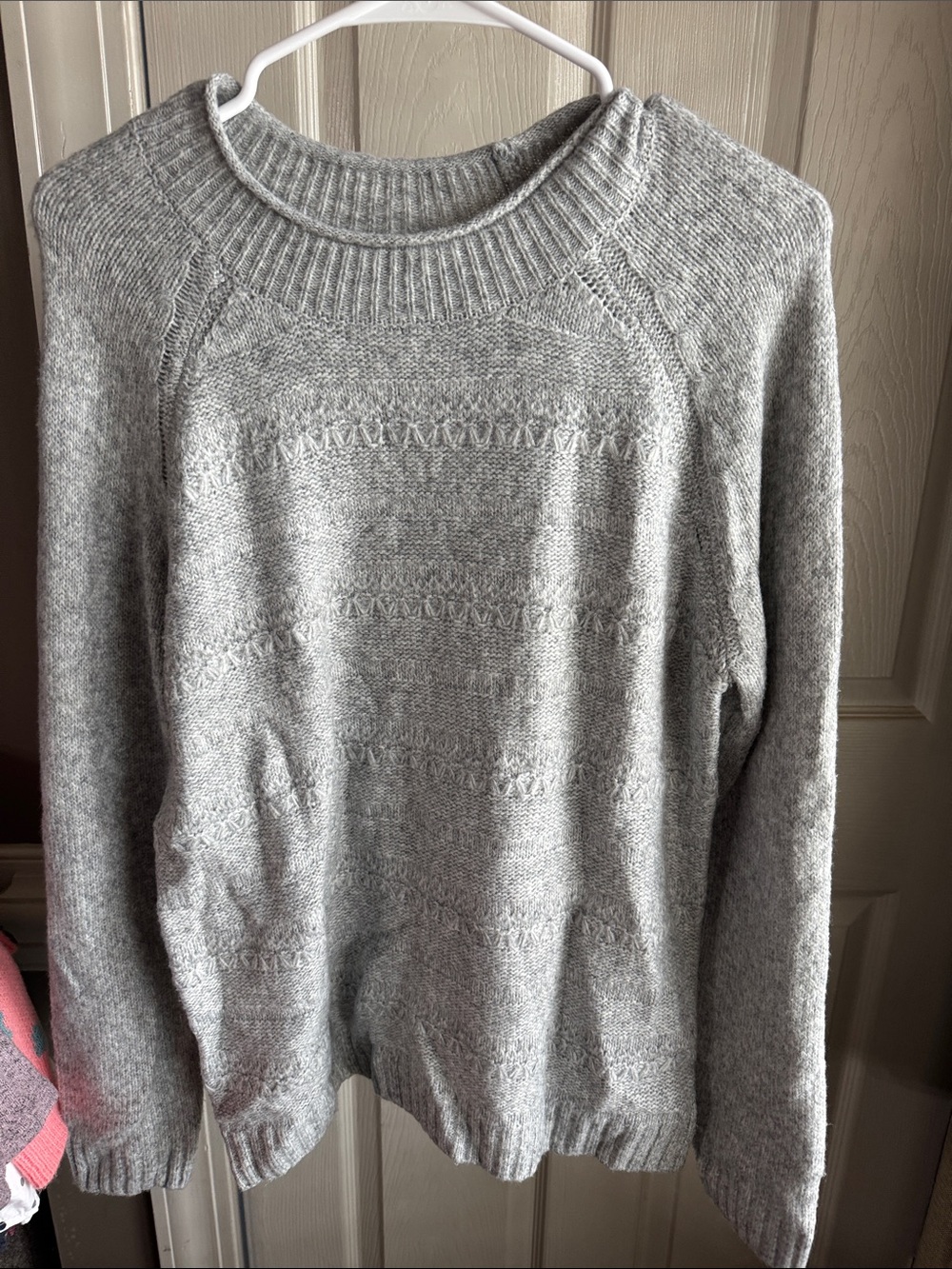 croft & barrow Light Gray Crewneck Knit Sweater